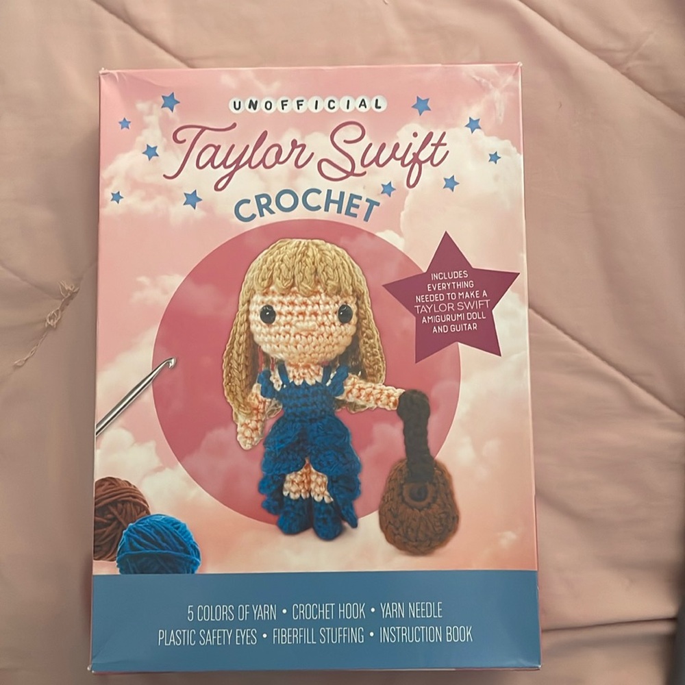 NWT Taylor Swift Crochet Kit